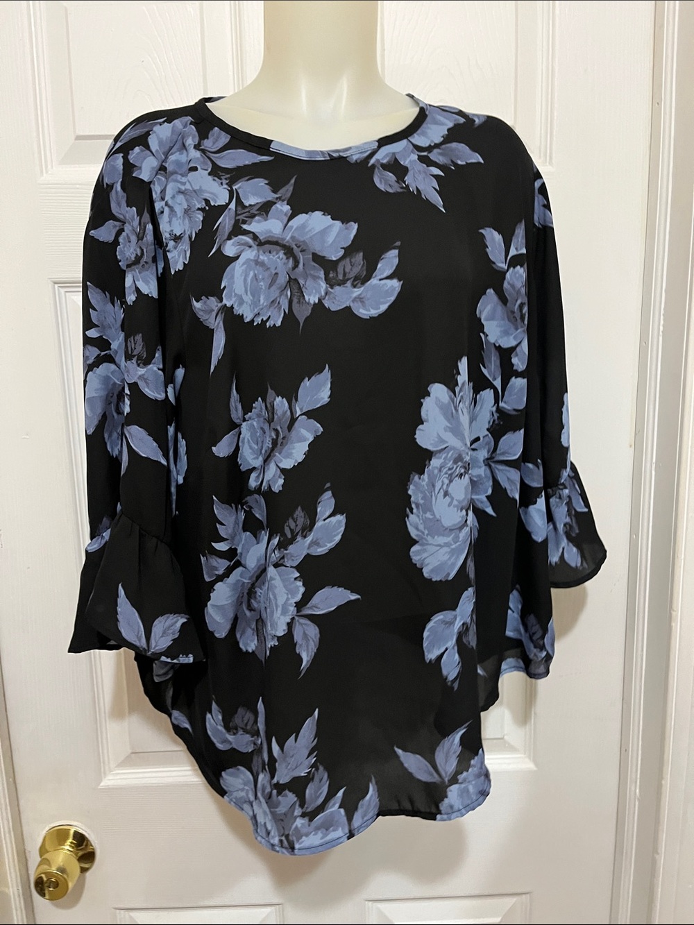 torrid Black Blouse with Periwinkle Floral Print